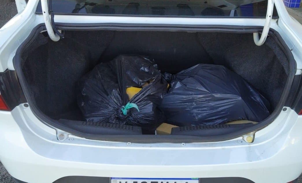 50 quilos de maconha são apreendidos na BR-101, em Tubarão