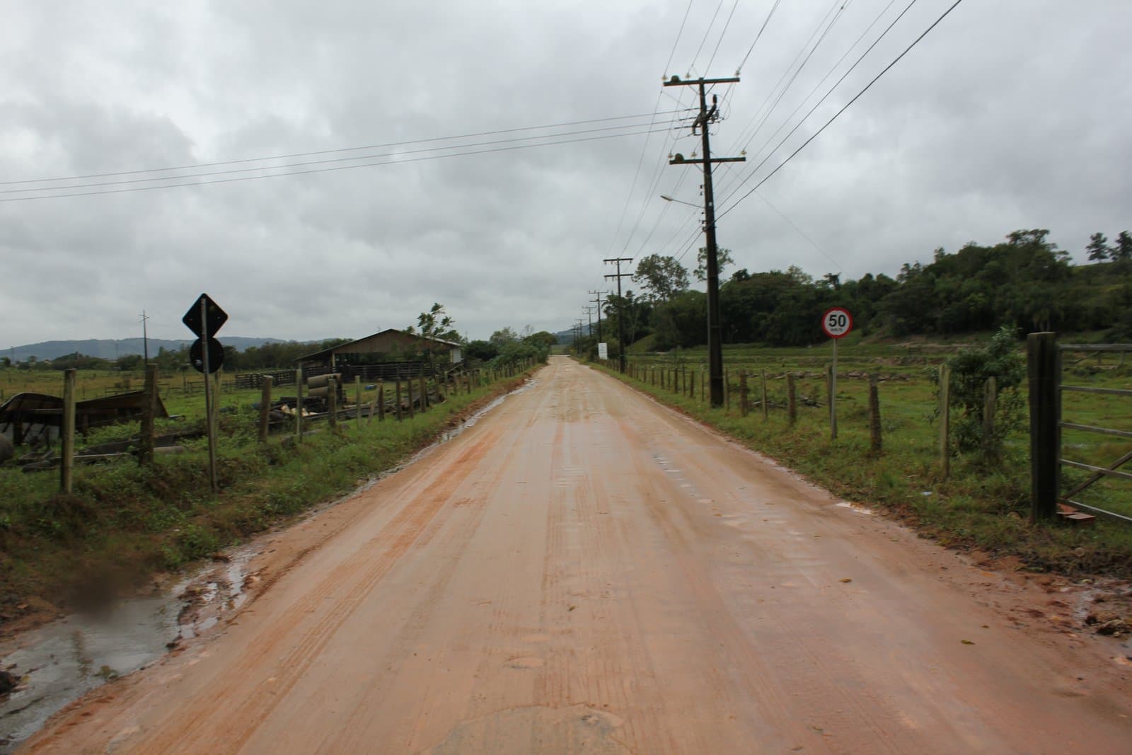 Autoridades buscam solução para conter “rota de fuga” do pedágio na BR-101
