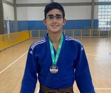 Tubaronense é campeão do I Card Inverno de Judô