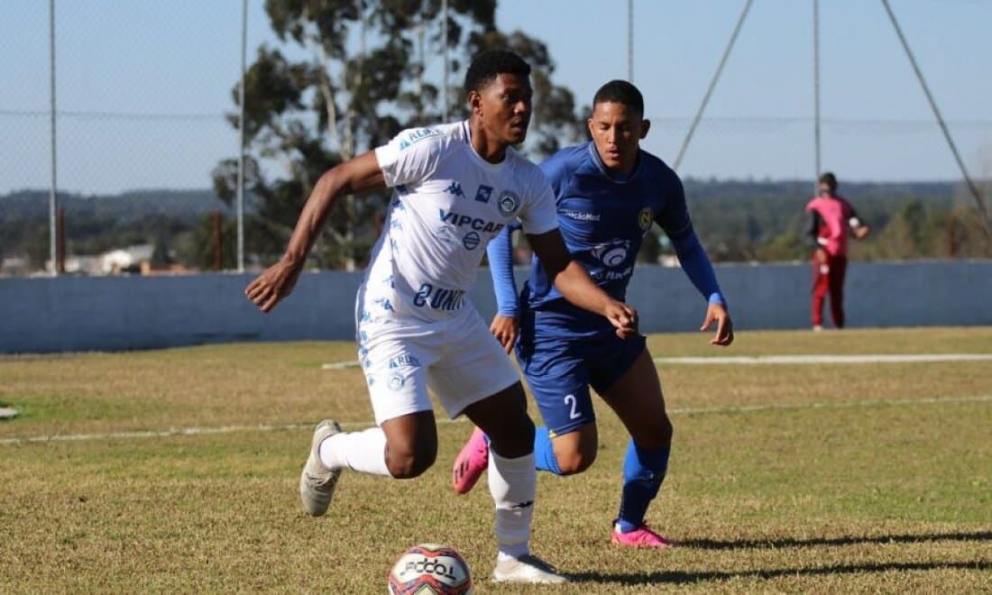 CATARINENSE SÉRIE B: Tubarão perde mais uma e fica próximo da zona de rebaixamento