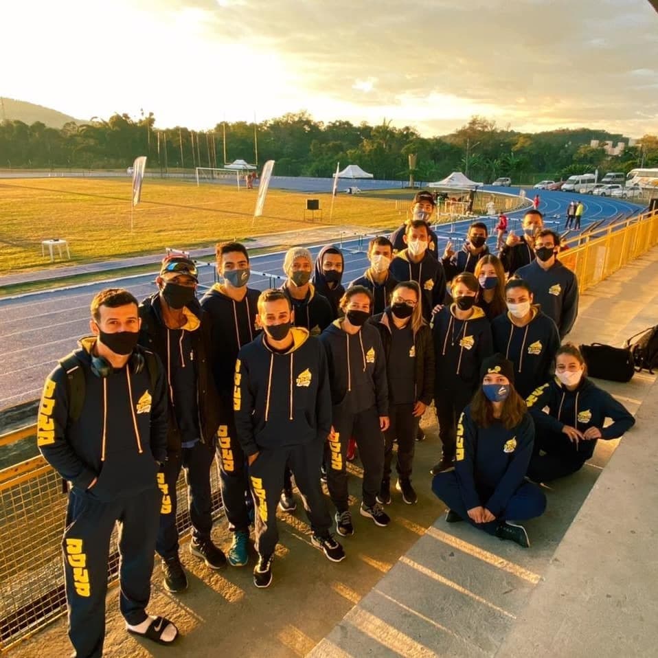 Atletas da ADRA conquistam medalhas para Tubarão