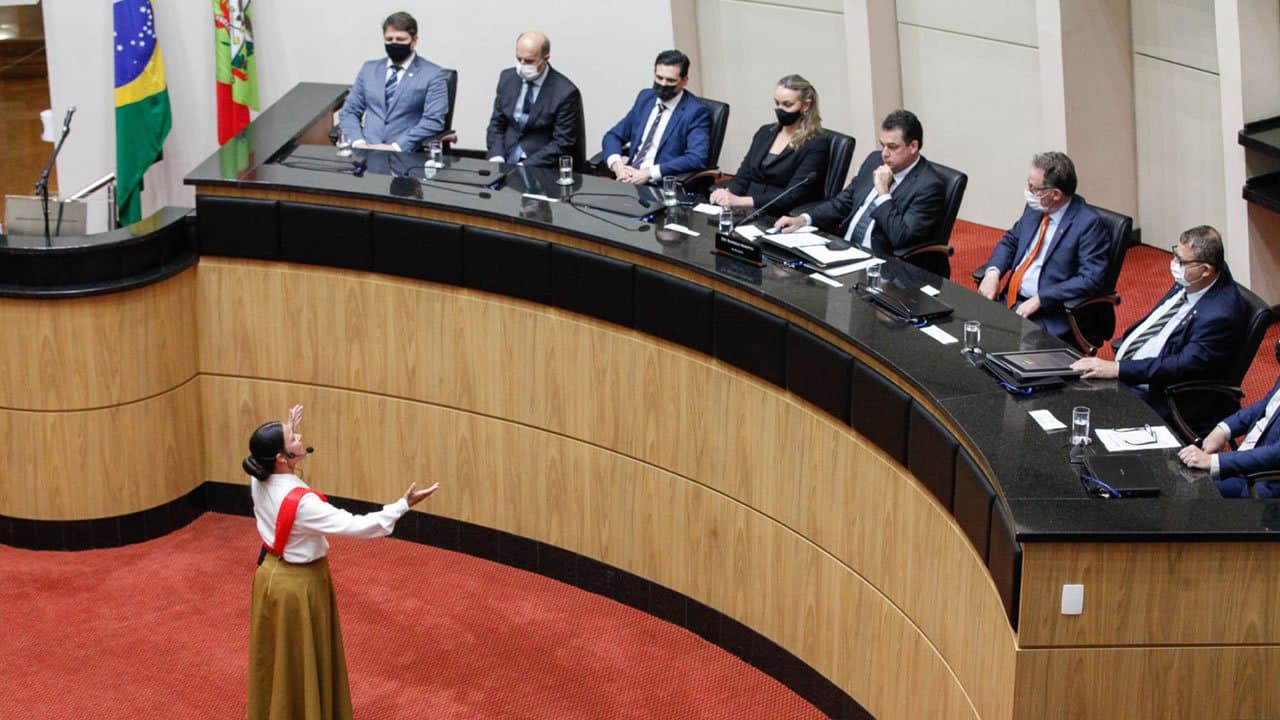 Bicentenário de nascimento de Anita Garibaldi é celebrado na Alesc