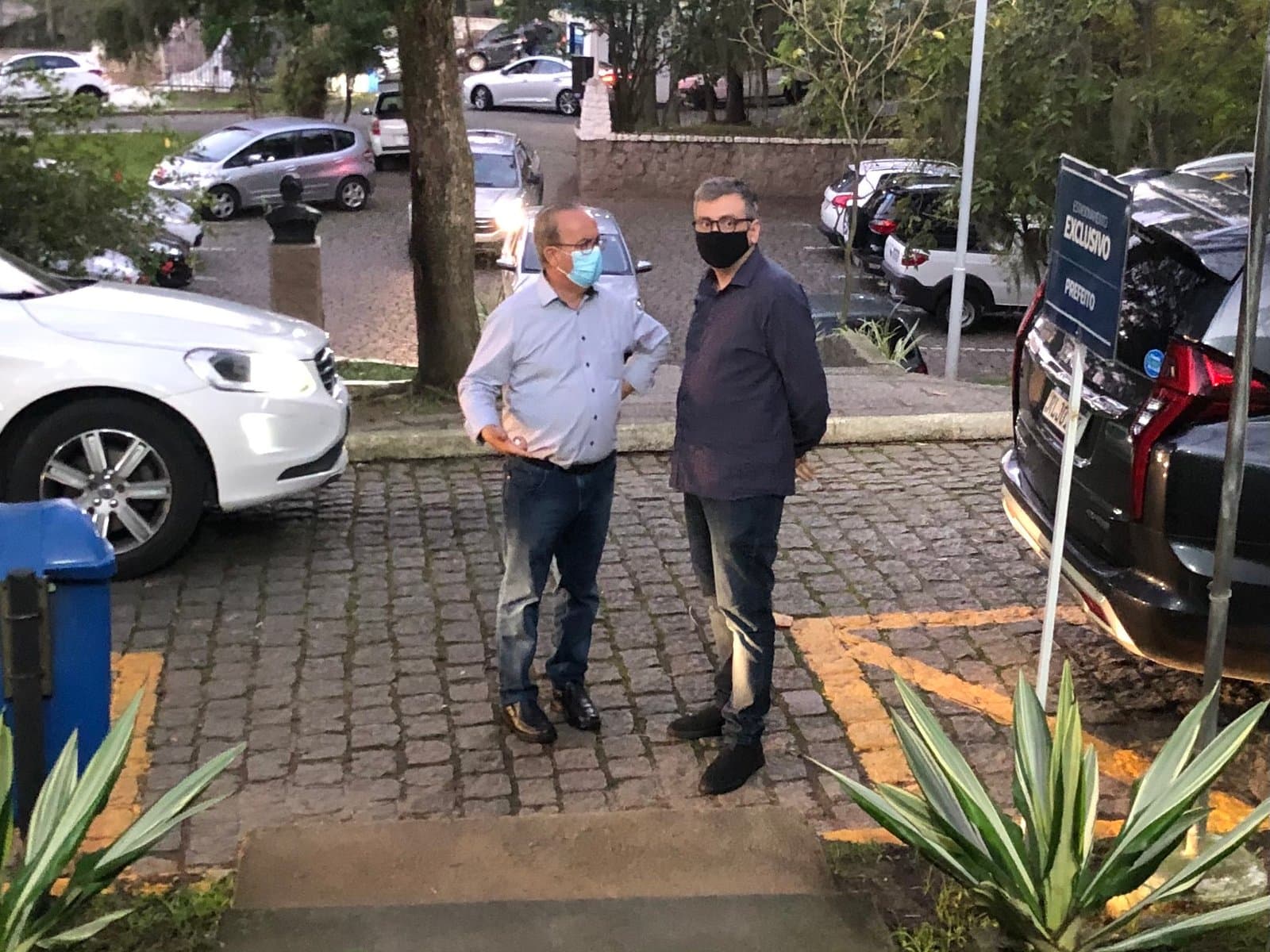 Com a benção de Jorginho Mello, Caio Tokarski filia-se ao PL