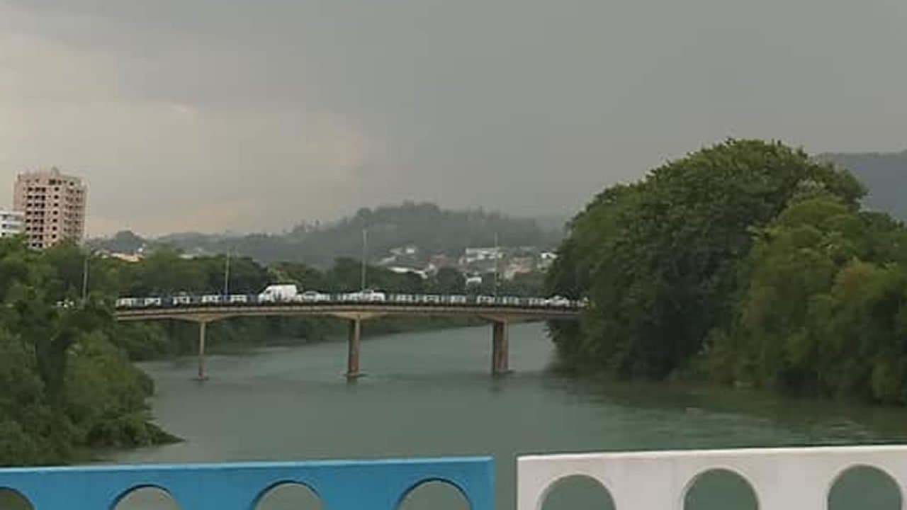 Feriadão de Finados tem alerta para temporais