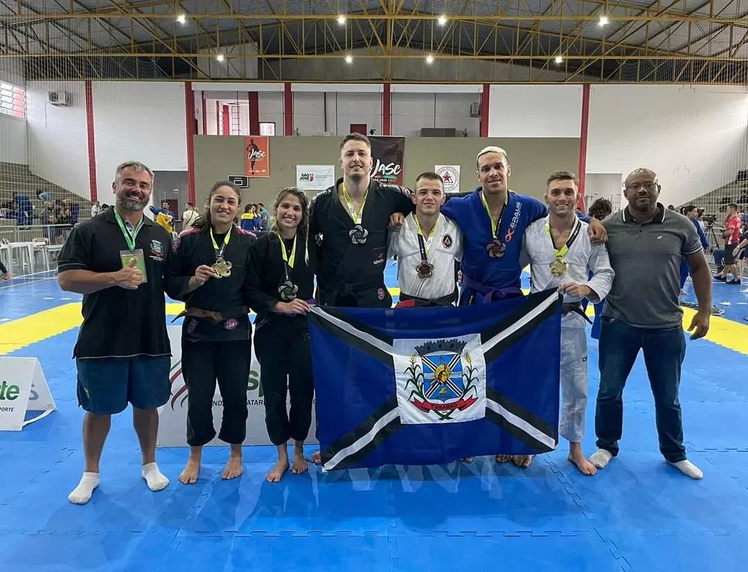 Nos primeiros dias de JASC, Tubarão está entre as 10 melhores equipes