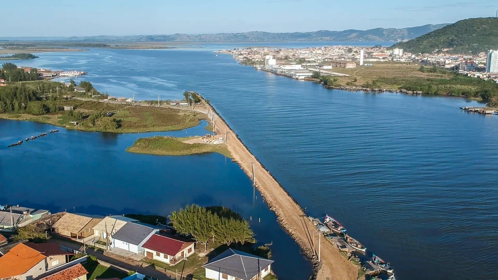 Autorização ambiental para pavimentação da estrada na Ponta da Barra é emitida