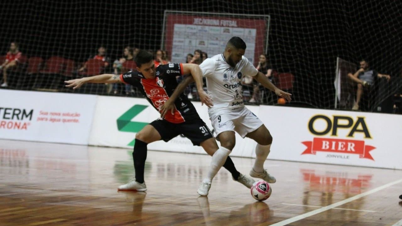 Em amistoso contra o Joinville, Tubarão Futsal empata mais uma vez