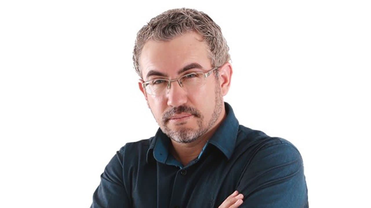 Tiago Rocha inaugura loja de produtos naturais em Tubarão