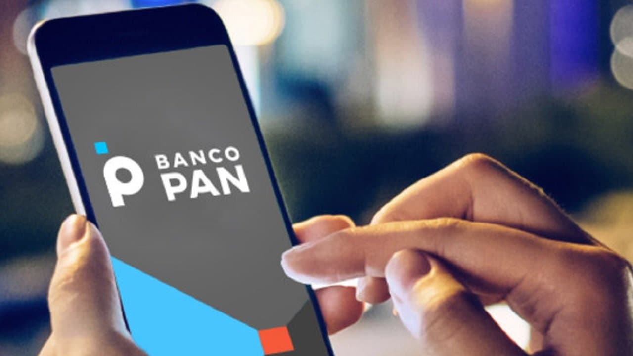 Banco confirma vazamento de dados de clientes