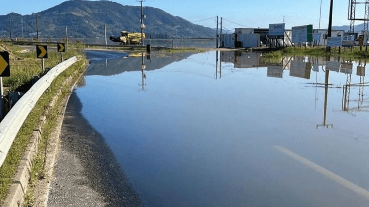 Uma semana após inundação, Rodovia Ivane Fretta Moreira deve ser liberada nesta sexta-feira (13)
