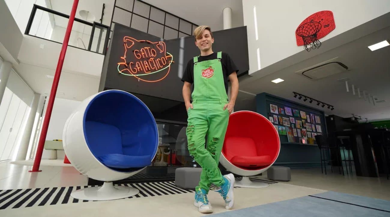 Youtuber Gato Galáctico se apresenta no Farol Shopping no próximo dia 28