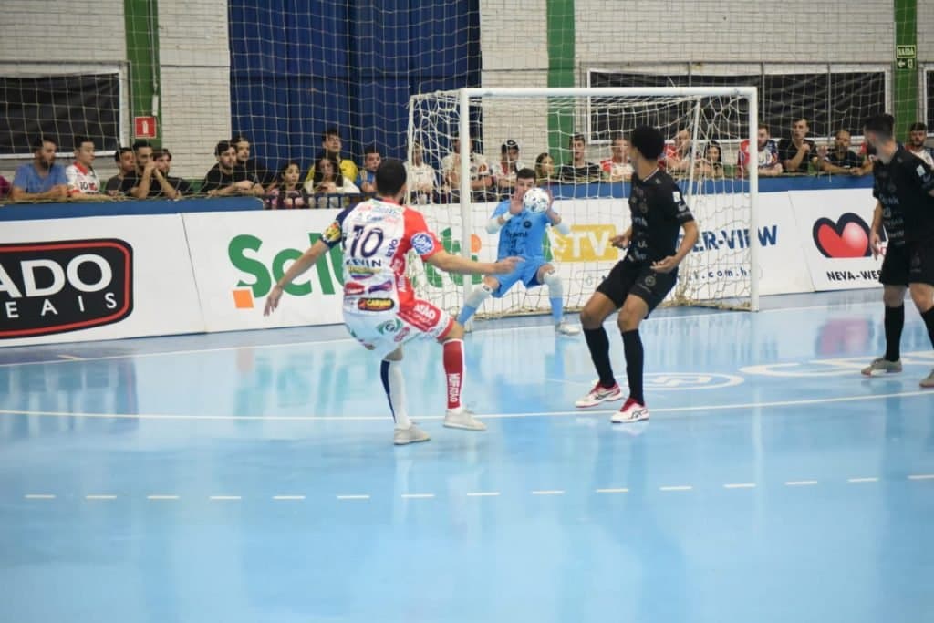 LIGA: Tubarão Futsal perde para o Cascavel fora de casa