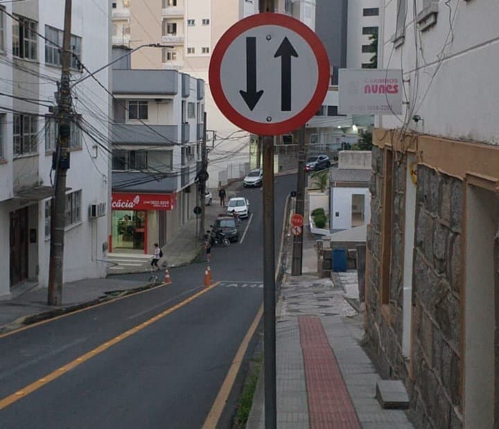 Alteração é feita no trânsito no Centro de Tubarão