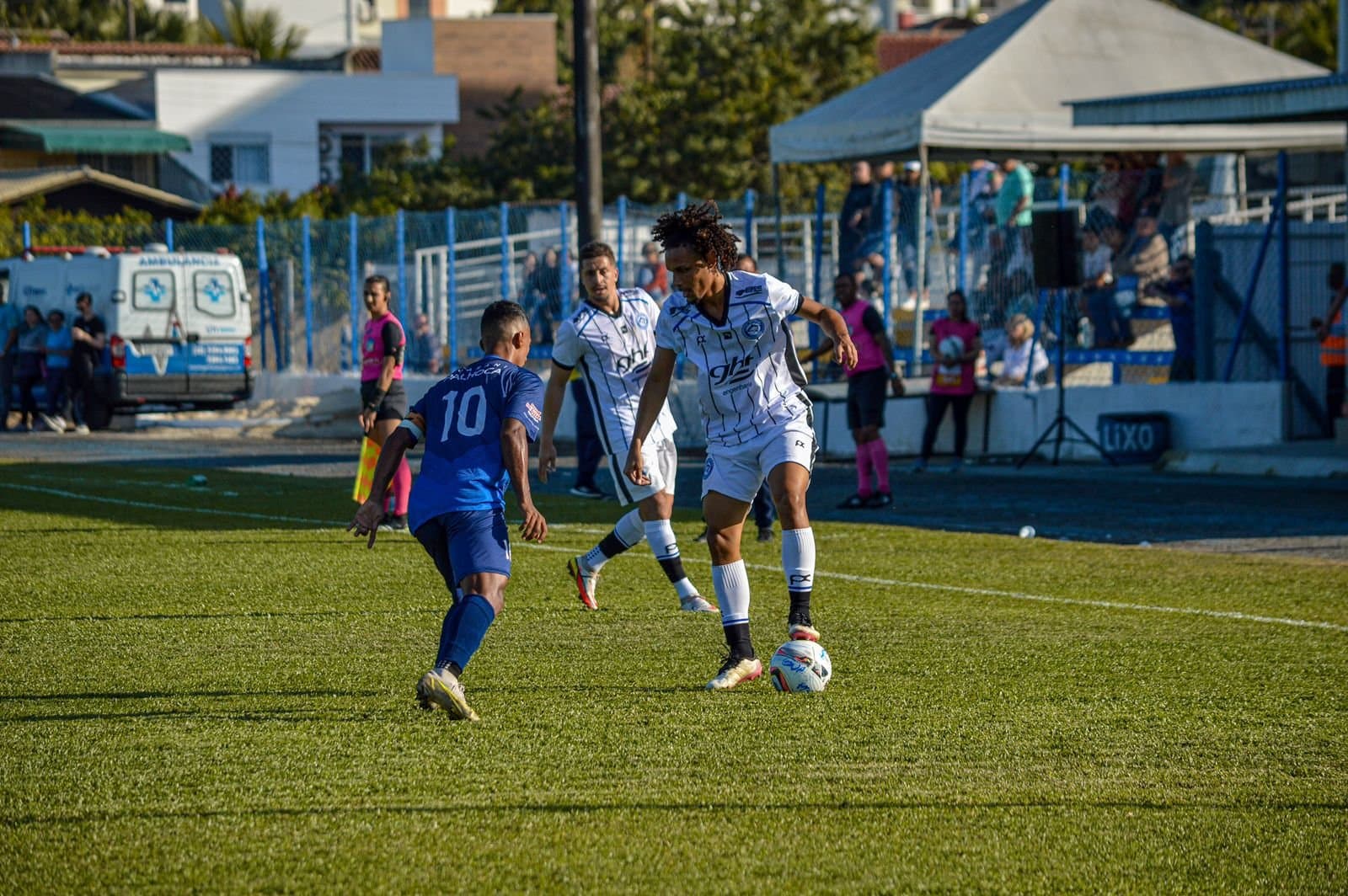 SÉRIE B: Tubarão perde para o Guarani de Palhoça e segue na lanterna da competição