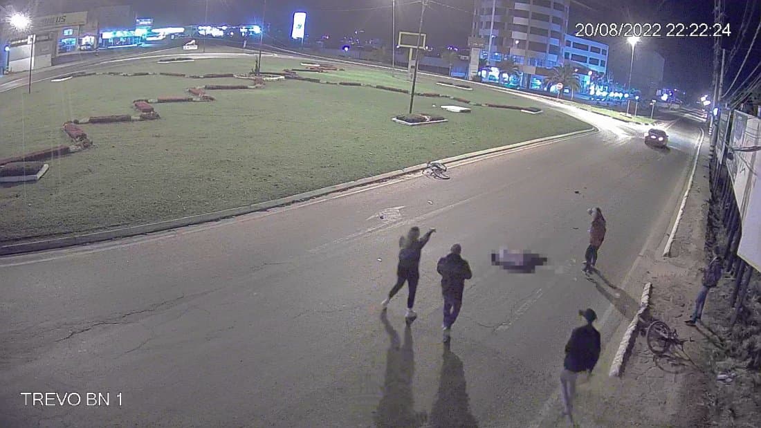 Motorista atropela ciclista e foge sem prestar socorro