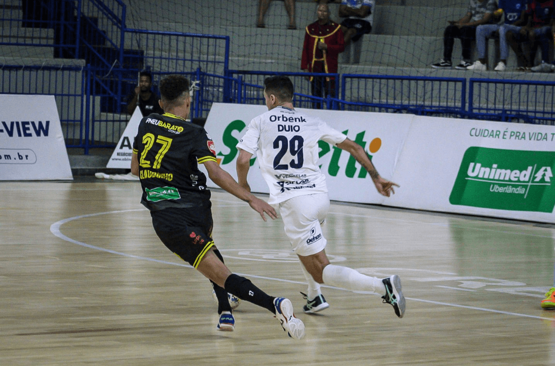 Tubarão Futsal volta a jogar pelo Estadual nesta sexta-feira (26)