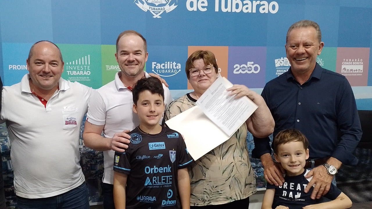 Mais oito terrenos do parque empresarial de Tubarão são cedidos pelo município