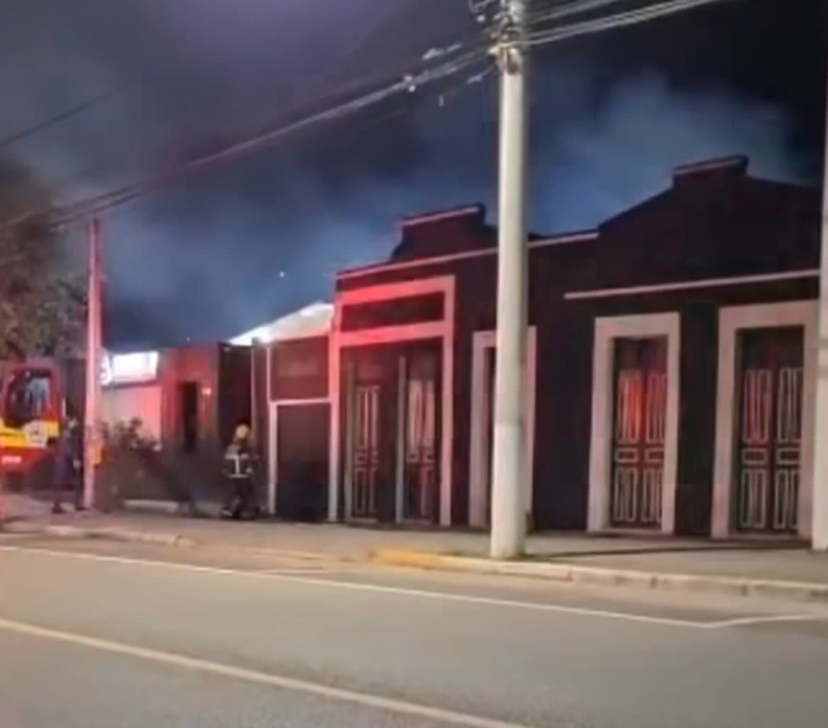 Incêndio atinge Limit Club, em Tubarão, pela segunda vez em três dias