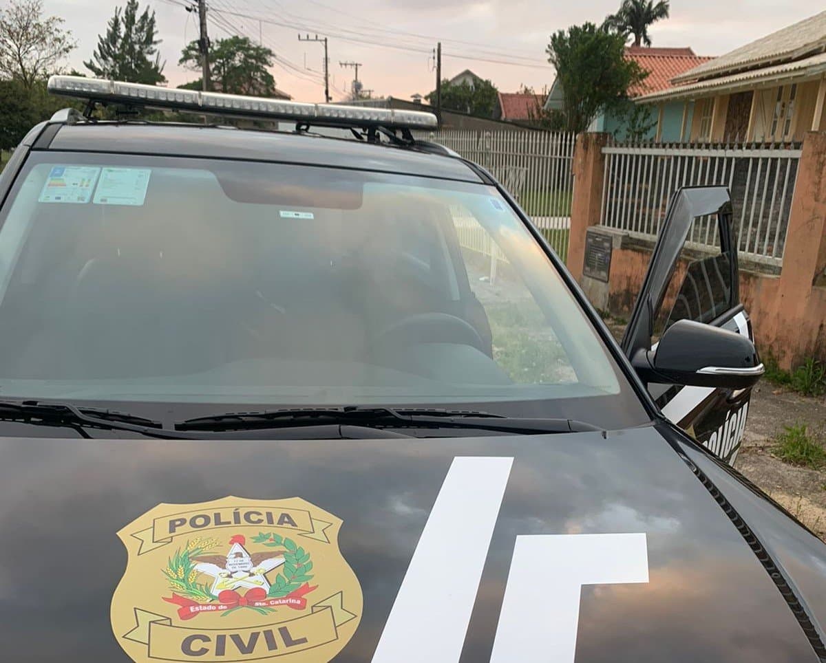 Acusado de dois assaltos à mão armada é preso