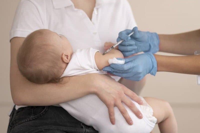 Vacina Pfizer Baby agora está disponível todos os dias na Policlínica de Tubarão