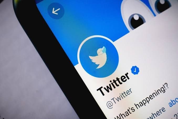 Twitter proíbe links para Instagram e outras redes sociais