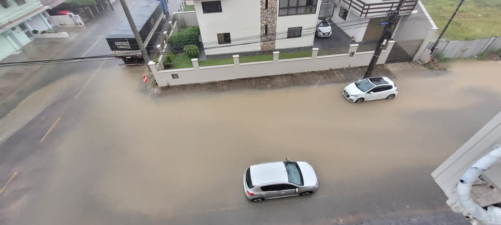 Áreas mais atingidas pelas chuvas serão mapeadas para receber intervenções