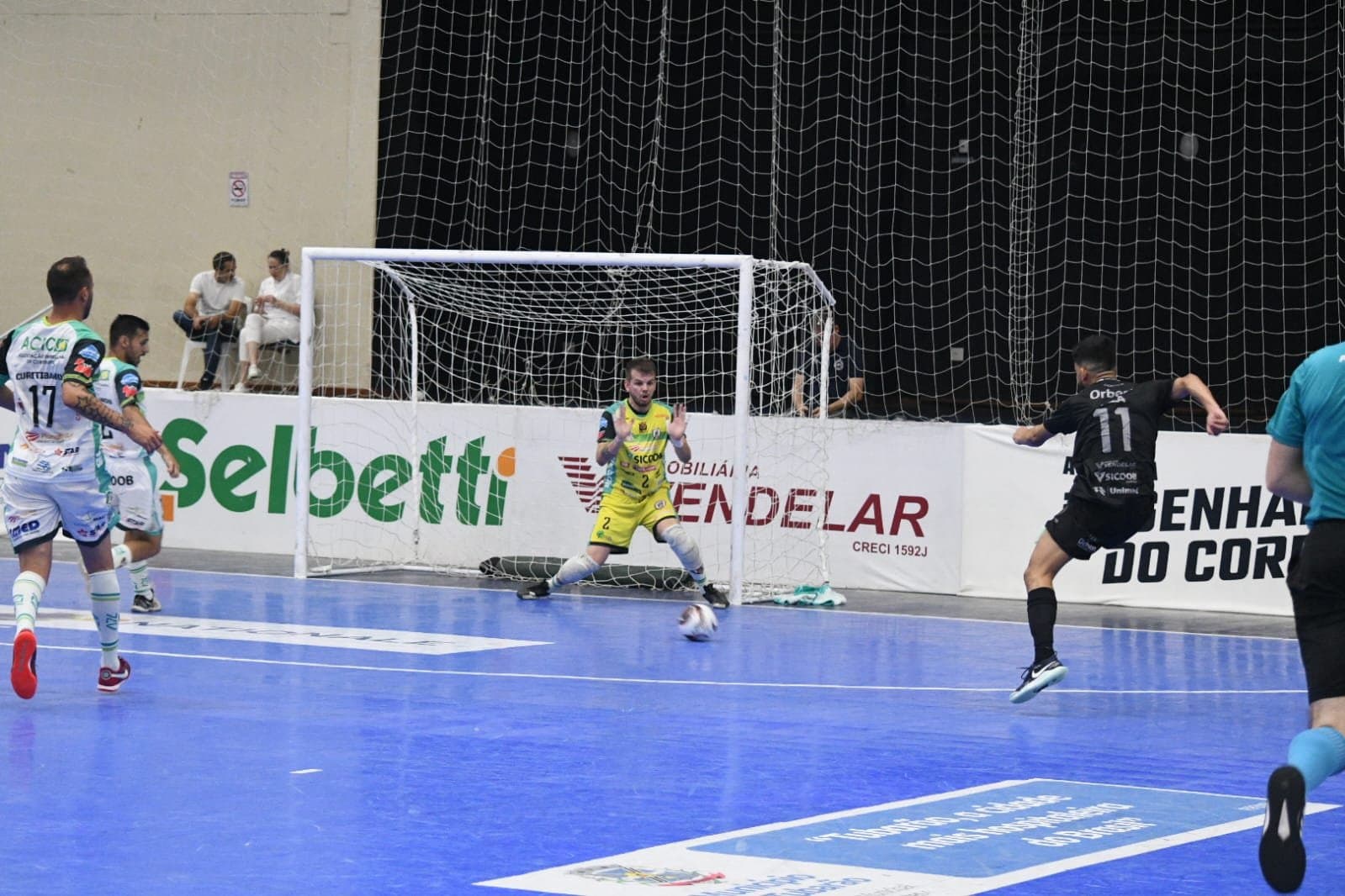 ESTADUAL: Tubarão Futsal vence Curitibanos mais uma vez e avança para as semifinais