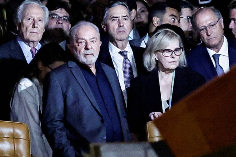 Aumento de salário de ministros do STF é sancionado pelo presidente Lula