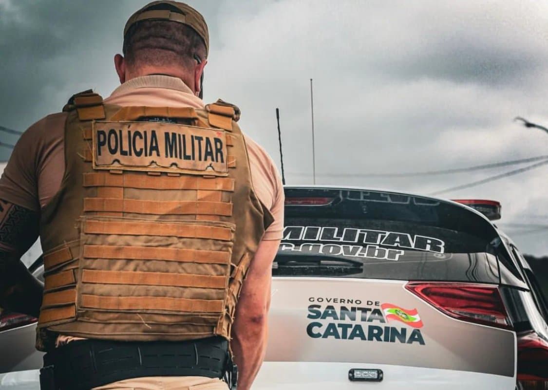 Homem com mandado de prisão ativo é preso