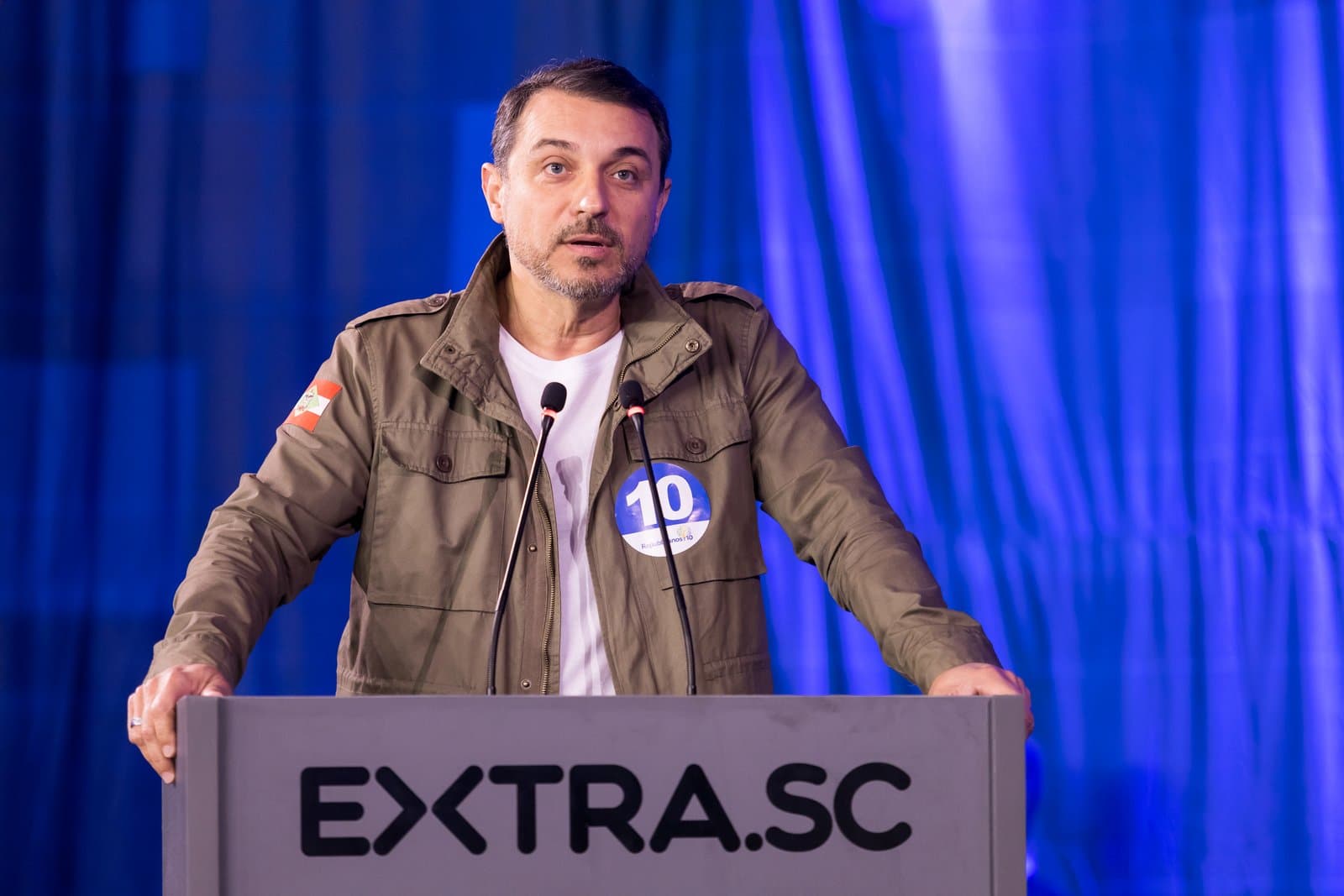 Agora ex-governador, Carlos Moisés deixa o cargo sem direito a aposentadoria especial; saiba o motivo