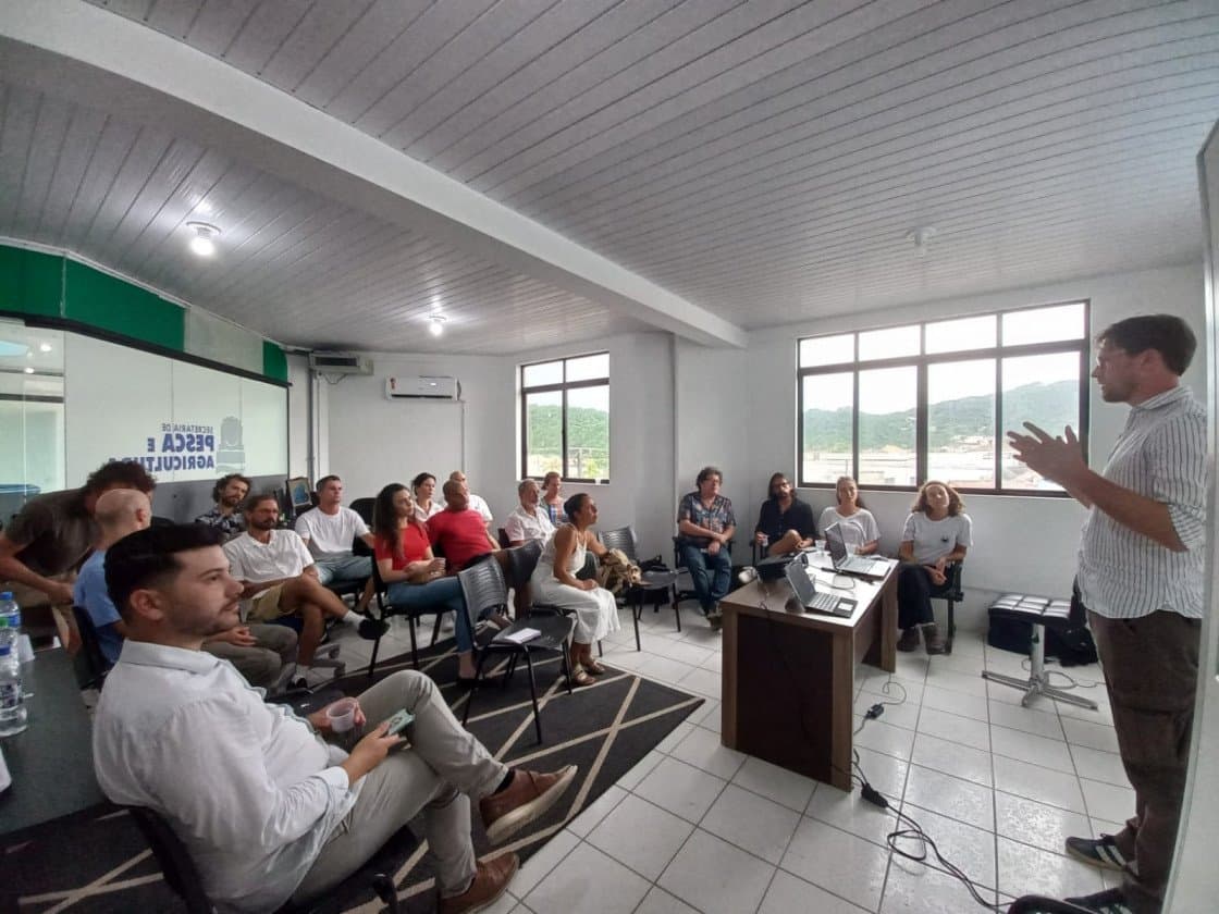 Laguna recebe projeto piloto para restauração de manguezais em troca de créditos de carbono
