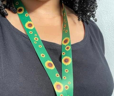 Uso de colar que identifica deficiências não visíveis é regulamentado em Laguna