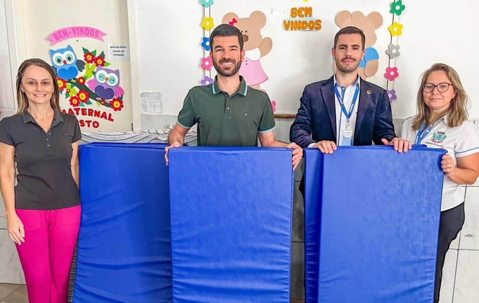 Creches de Gravatal ganham novos colchões