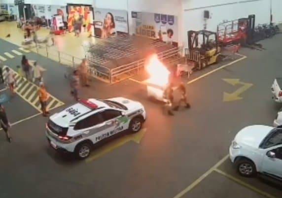 Polícia Militar evita incêndio em Capivari de Baixo