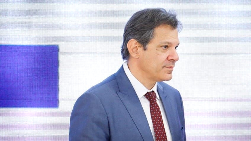 Fernando Haddad anuncia "imposto digital" para comércio eletrônico