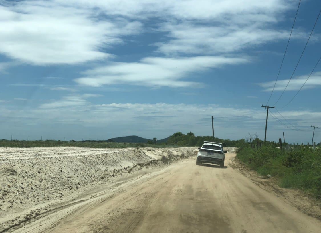 Obras de pavimentação da Rodovia Ageu Medeiros são paralisadas