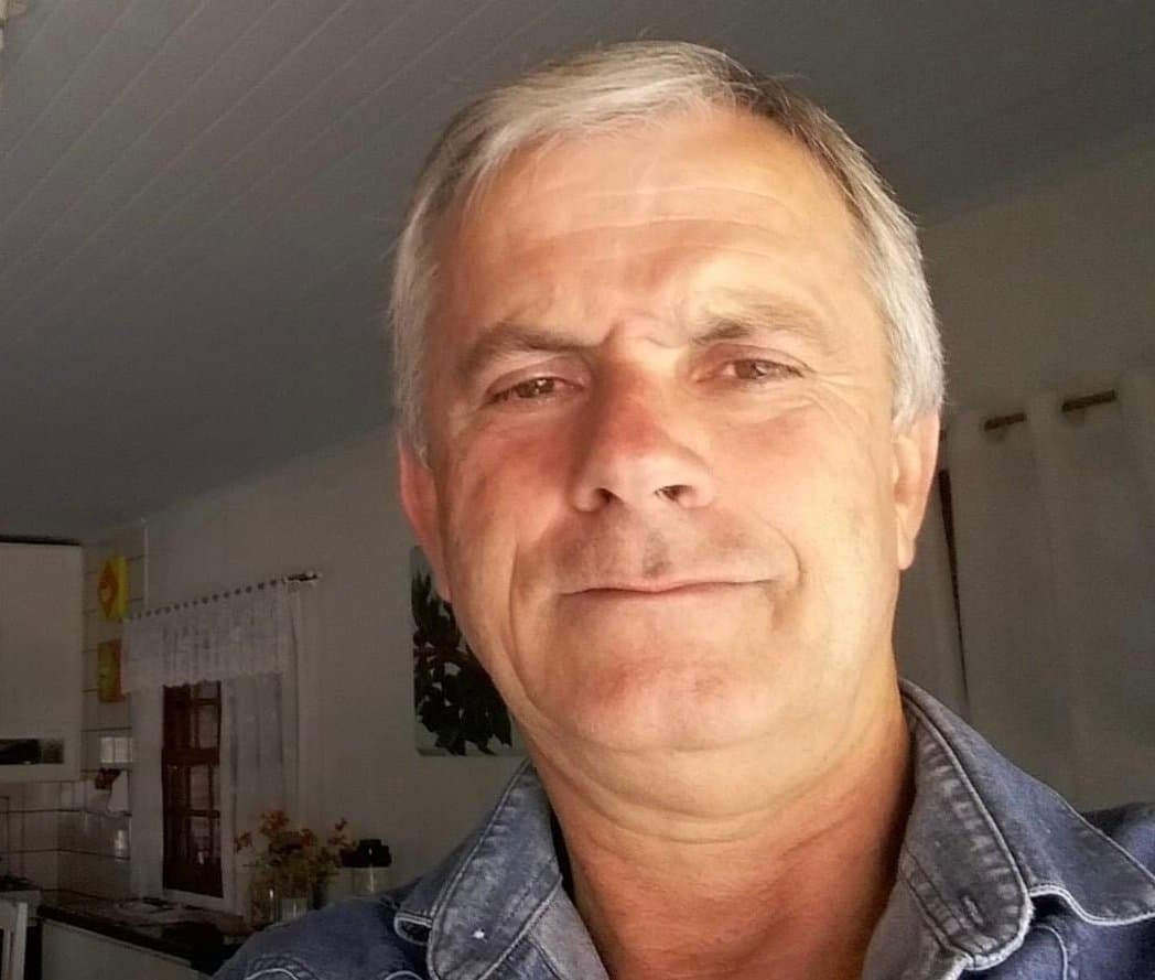 Ex-prefeito terá que ressarcir município após tour pela Europa com dinheiro público