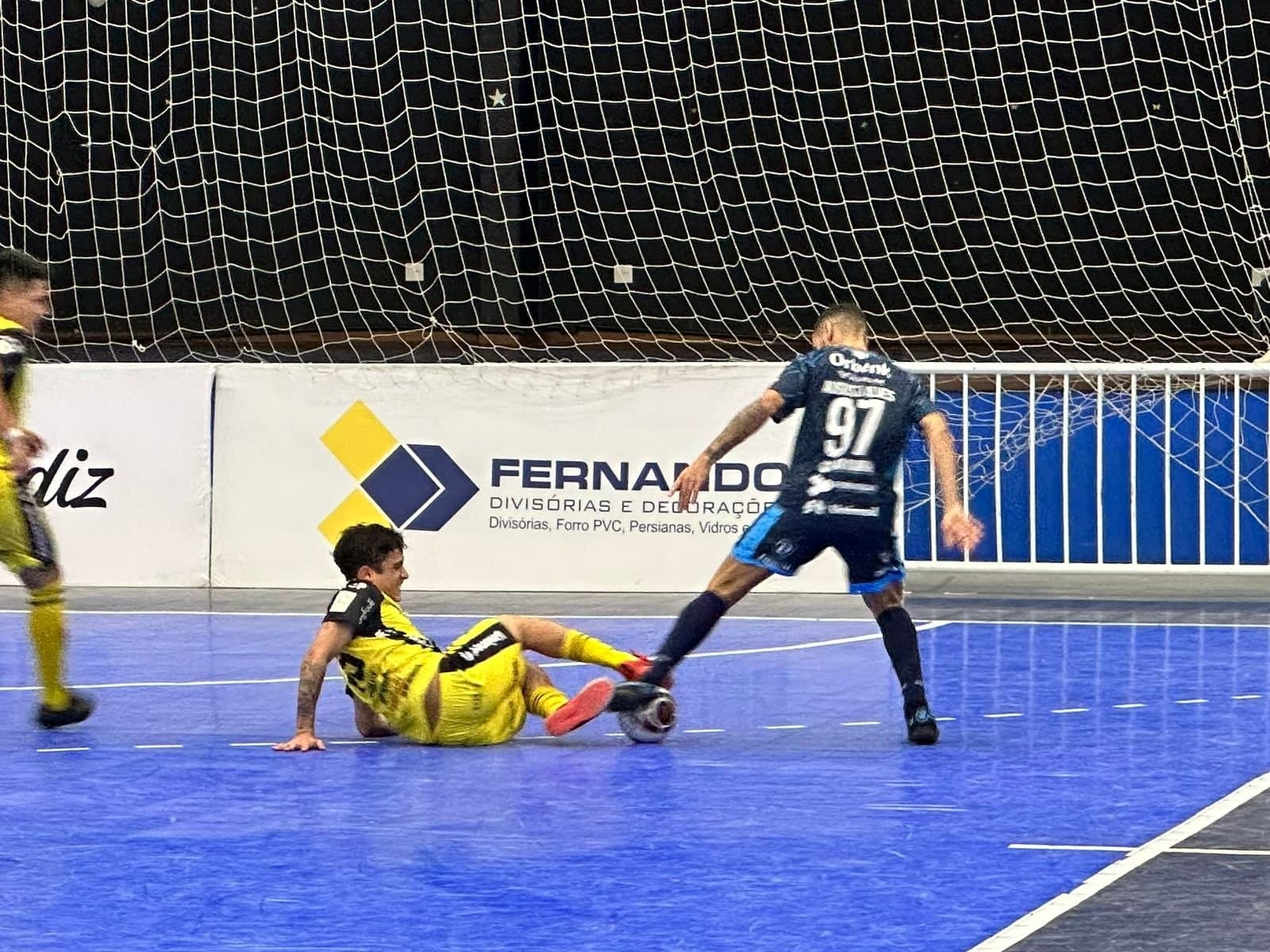 Tubarão Futsal enfrenta Jaraguá valendo a liderança da Série Ouro