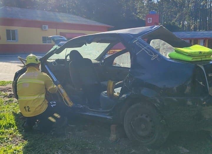 Treinamento para resgate veicular é aplicado para membros do Samu de Laguna