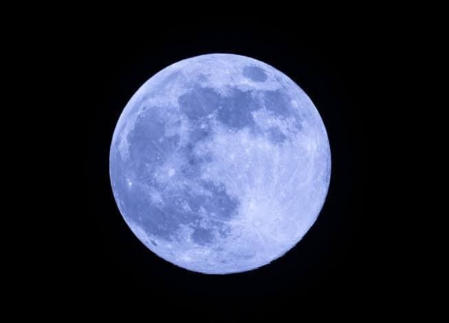 "Superlua azul" poderá ser vista nesta quarta-feira (30)