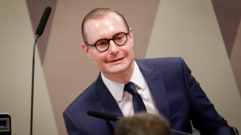 Cristiano Zanin toma posse como novo ministro do STF