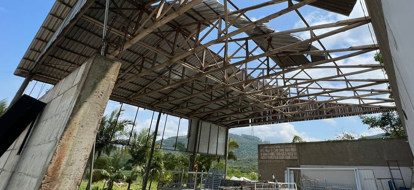 Tornado de curta duração pode ter atingido bairro Bom Pastor, em Tubarão