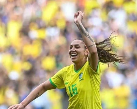 Seleção Brasileira feminina vence Japão em amistoso internacional
