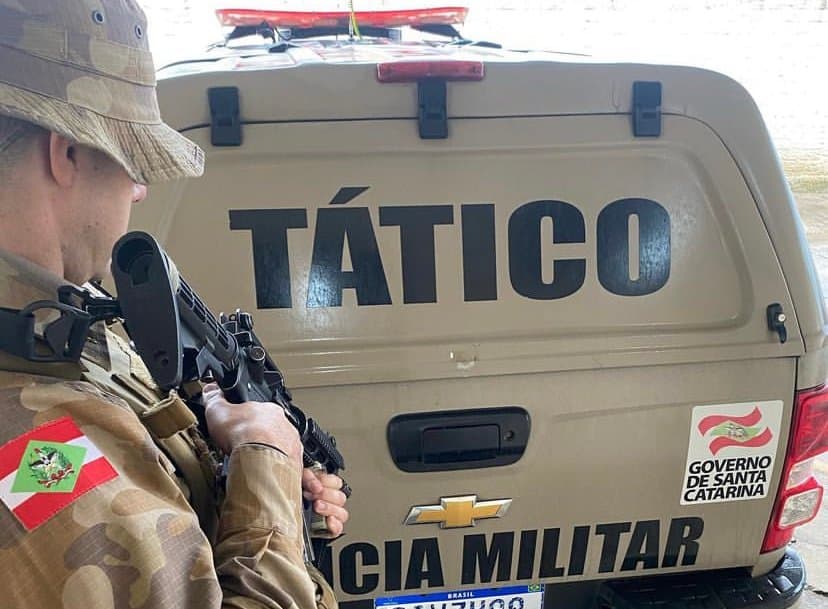 Confusão generalizada em frente ao hospital envolvendo venezuelanos é contida pela PM