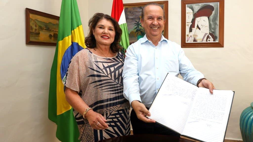 Vice Marilisa Boehm vai assumir o governo de SC pela primeira vez