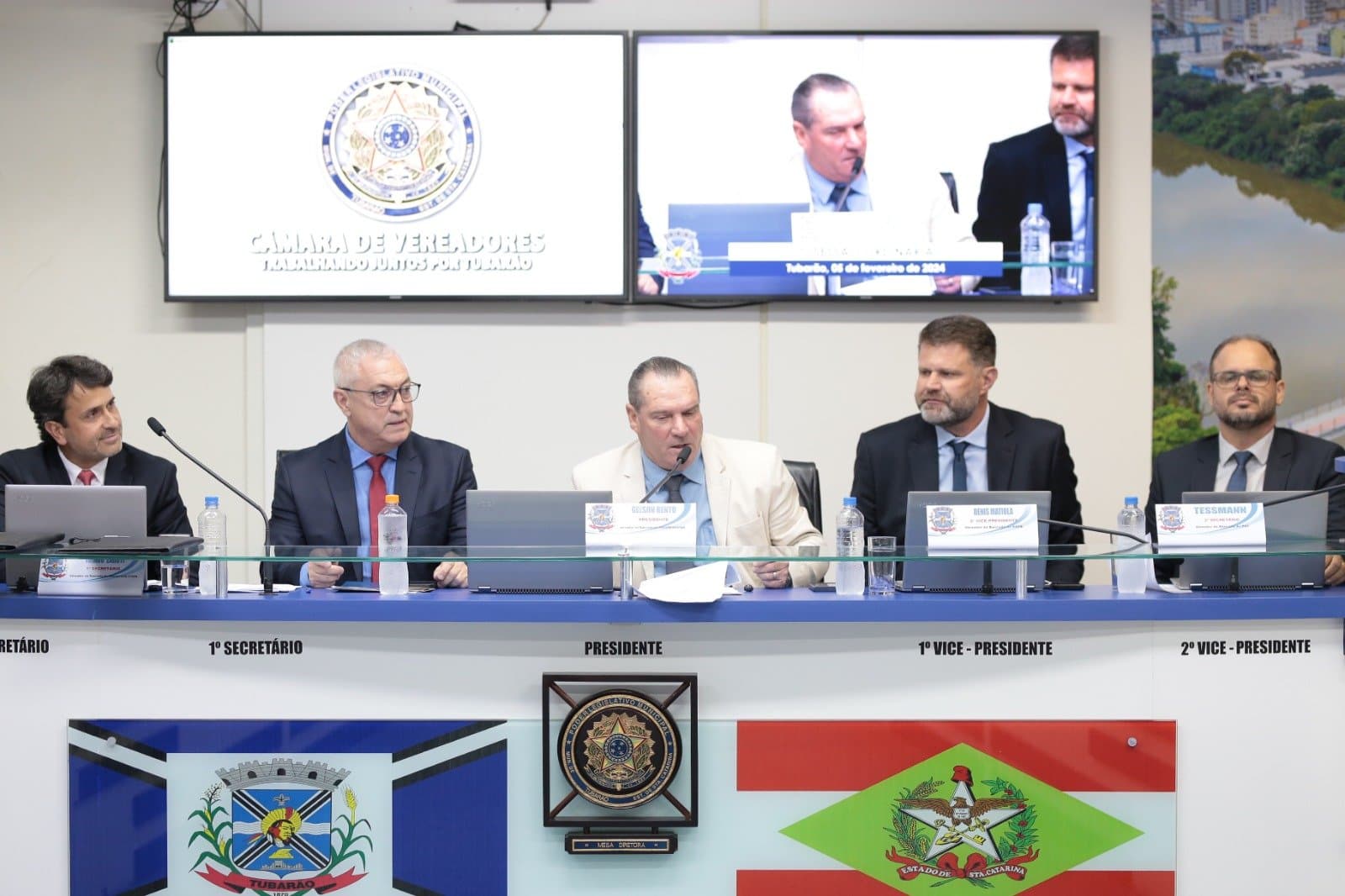 Câmara de Vereadores de Tubarão devolve mais de R$ 3 milhões à prefeitura