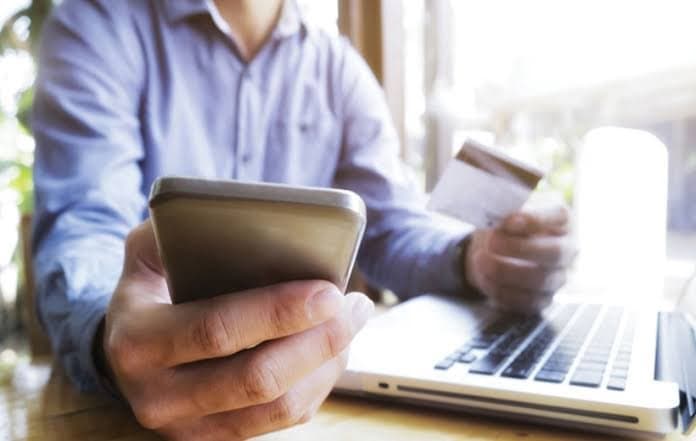 Homem é vítima de golpe durante compra de carro