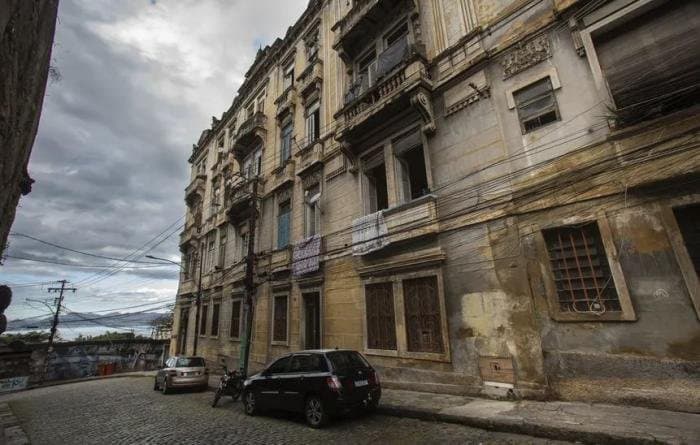 Governo vai destinar imóveis da União sem uso para habitação popular