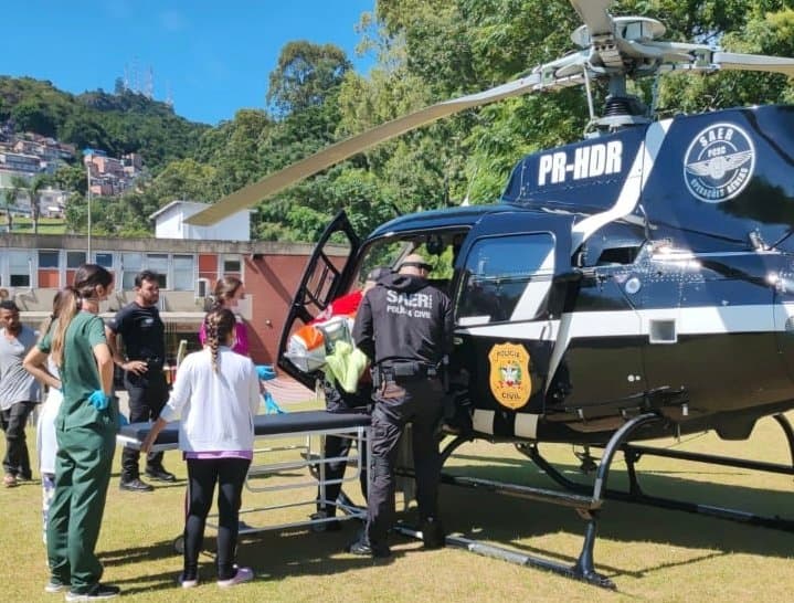 Três crianças são intubadas após incêndio em trailer de circo, uma delas com 50% do corpo queimado