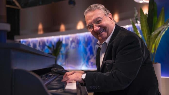 Caçulinha, músico do ‘Domingão do Faustão’, morre aos 86 anos